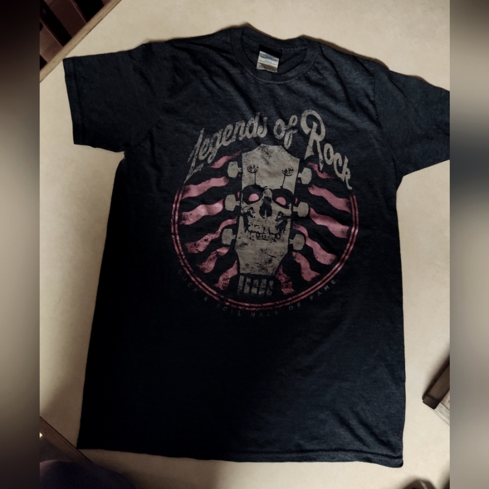 Rock & Roll Hall of Fame T-shirt Dark grey unisex sz small